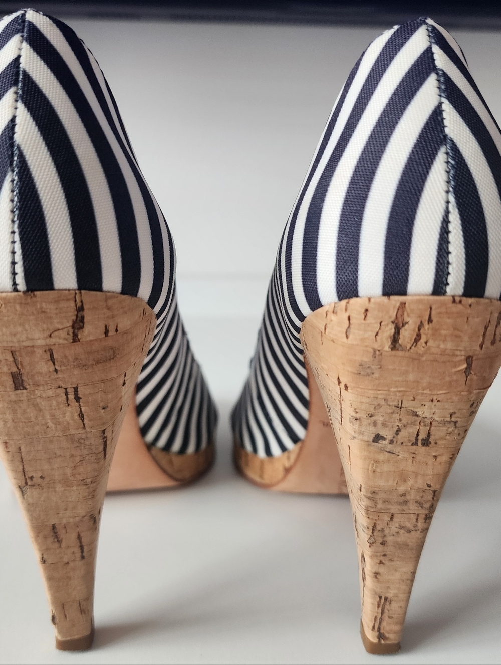 Kors Michael Kors Dubois Peep Toe Pump sz 7.5 Navy/White Cabana Stripe - Picture 8 of 13